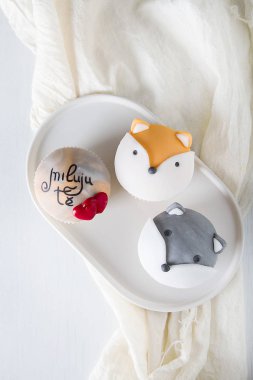 Cupcake tatil için. Şeker çocuklar için. Açık renkli