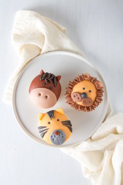 Cupcake tatil için. Şeker çocuklar için. Açık renkli.