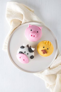 Cupcake tatil için. Şeker çocuklar için. Açık renkli.