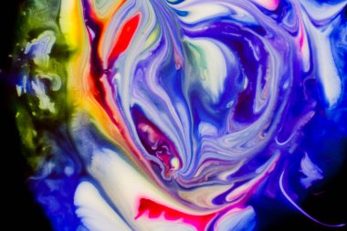 Tasarımcılar için bir damla boyanın renkli fotoğrafı