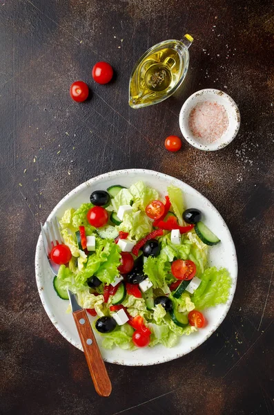 Salată Grecească Legume Proaspete Brânză Feta Măsline Negre Salată Tradițională — Fotografie, imagine de stoc