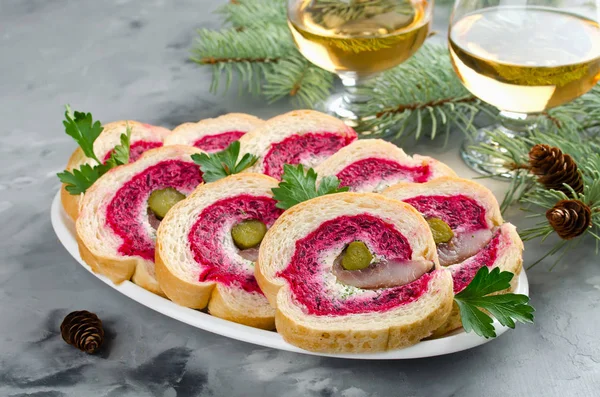 Sandwich Herring Fillet Onion Pickled Cucumber Cream Cheese Beetroot Holiday — Stock Photo, Image