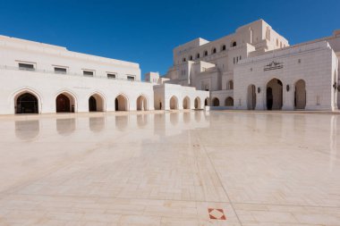 MÜZCAT, OMAN - Şubat 09, 2018: The Royal Opera House (ROHM) in Muscat. Umman Sultanı, Orta Doğu