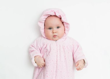 Şirin Bebek ılık genel olarak kış soğuk hava için giyinmiş..