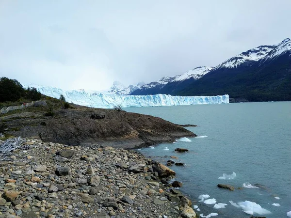 阿根廷的Los Glaciares国家公园 Santa Cruz Provice 在那里可以找到臭名昭著的Perito Moreno冰川 — 图库照片