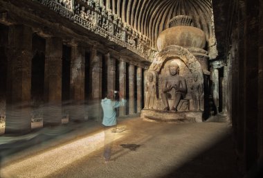 Buda taşa oyulmuş - teachin süreklilik bir görüntü olarak