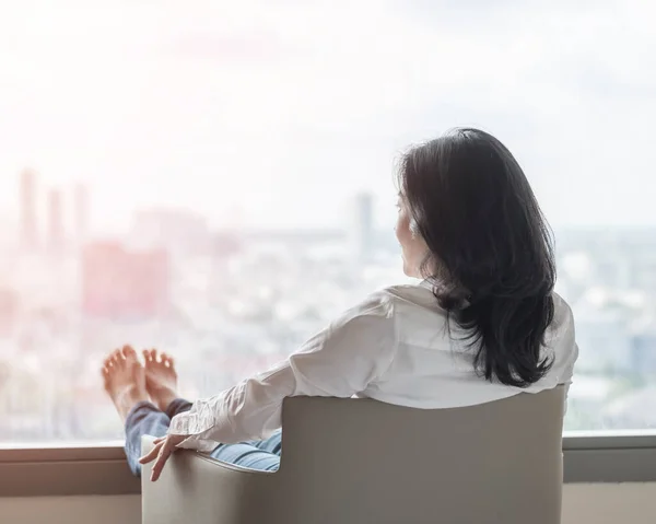 Relaxamento Estilo Vida Simples Com Mulher Negócios Trabalhando Asiática Estilo — Fotografia de Stock