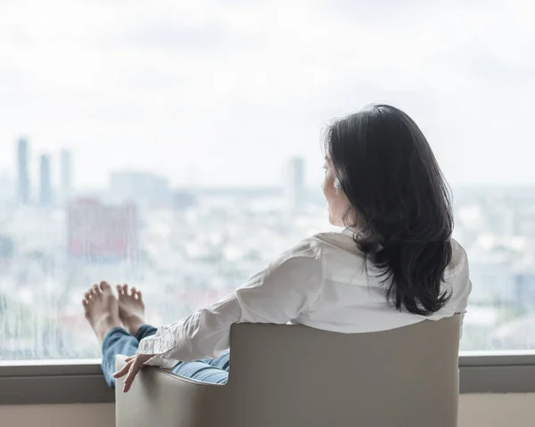 Einfache Lebensstilentspannung Mit Asiatischer Berufstätiger Geschäftsfrau Gesunder Lebensstil Machen Ihnen — Stockfoto