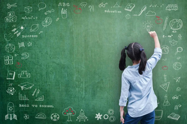 Estudante Escola Primária Criança Desenho Doodle Com Imaginação Criança Para — Fotografia de Stock