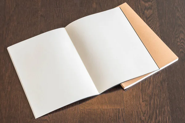 Blanco Open Boek Mock Catalogus Tijdschriften Brochure Notitie Sjabloon Met — Stockfoto
