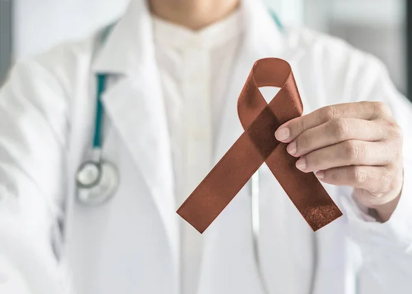 Fita Conscientização Brown Cobre Mão Médico Cor Simbólica Para Tabaco — Fotografia de Stock