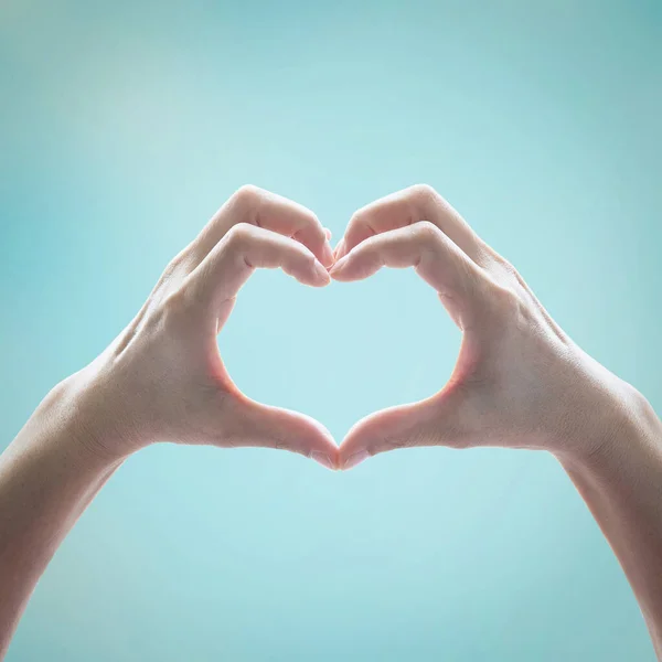 Coração Forma Mão Para Amor Paz Tipo Conceito Ajuda Humanitária — Fotografia de Stock