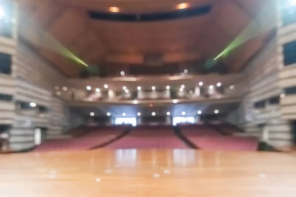 オペラ音楽コンサートホール 舞台芸術のエンターテイメントショーや講堂のぼやけた舞台の背景 大きな部屋のインテリアの空の観客席 — ストック写真