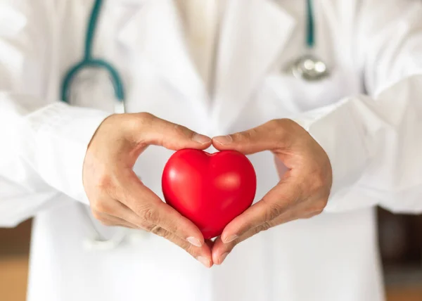 Herz Kreislauf Erkrankungen Arzt Oder Kardiologe Mit Rotem Herzen Klinik — Stockfoto