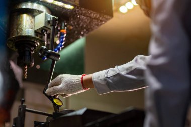 CNC prodüksiyon için çevirme ayarları 