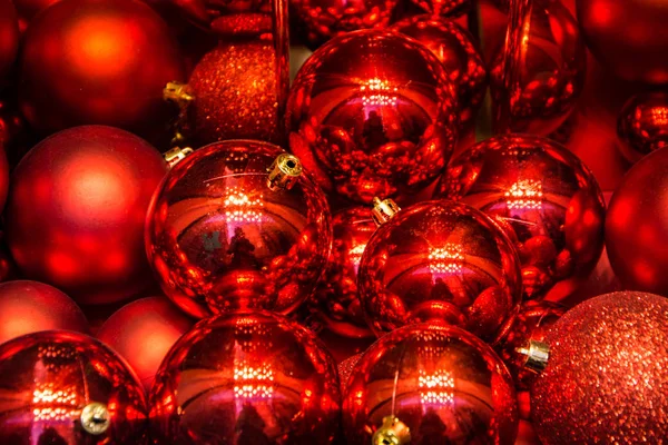 クリスマス ボール赤クリスマス背景 イメージ — ストック写真