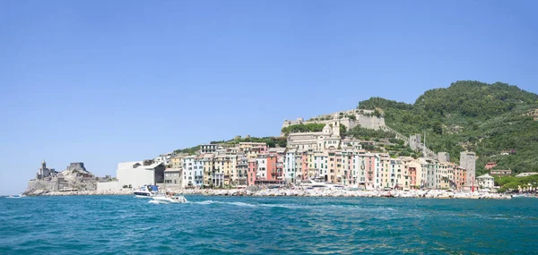 Portovenere Italy_August 2018 Beautiful Village Viewed Boat Sunny — Stock Photo, Image