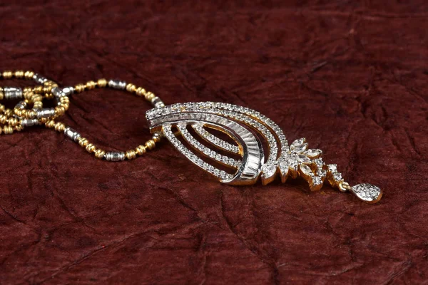 Διαμαντένια Μενταγιόν Φόντο Διαμάντια Κοσμήματα Διαμαντένια Κοσμήματα — Φωτογραφία Αρχείου