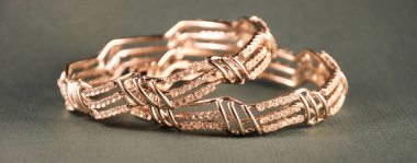 Hint elmas bilezikleri, Hint geleneksel mücevherleri.