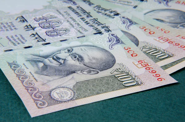 100 Rupii Indyjska Waluta — Zdjęcie stockowe