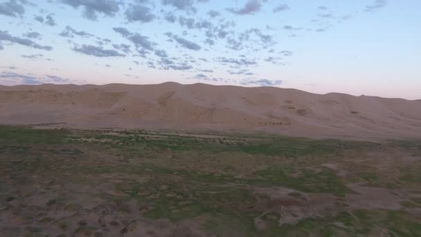 Mongolia Dunas Arena Desierto Gobi Mañana Aérea Amanecer Oasis — Vídeos de Stock