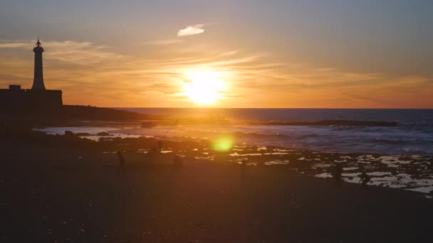 Coucher Soleil Rabat Long Mer Méditerranée Avec Phare Arrière Plan — Video