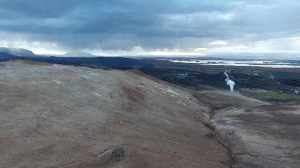 Niesamowity Dron Wystrzelony Nad Parami Siarki Namafjall Hverarond Gejzery Doły — Wideo stockowe