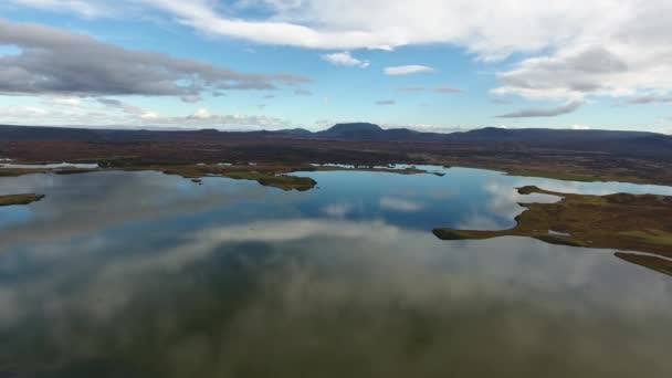 Myvatn Lago Islandia Por Dron Hora Del Día — Vídeo de stock