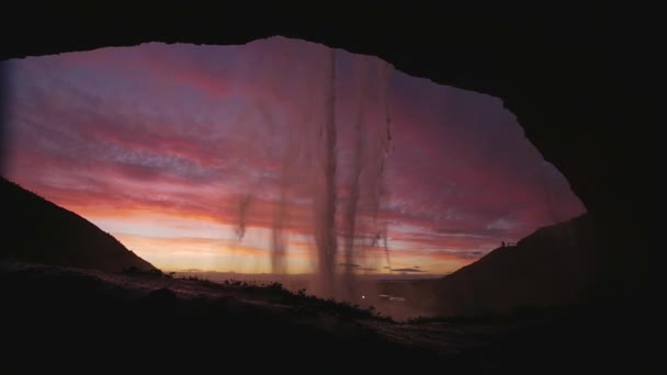 Slow Motion Shot Seljalandsfoss Waterfall Cave Sunset Iceland — Stock Video