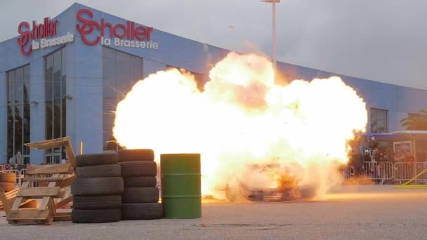 Car explosion in slow motion. France cloudy day — Stock Video