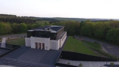 Verdun Fransa Lorraine 'deki 1. Dünya Savaşı Müzesi anısına. Yan Drone görünümü