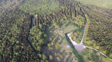 Ouvrage de Froideterre uçağıyla. Verdun. Lorraine, Fransa. Gün batımı zamanı.