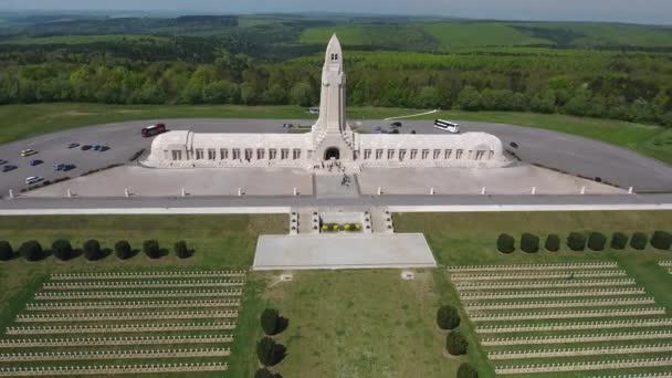 Douaumont Ossuary Drone Day Time Ww1 Memory — Stock video