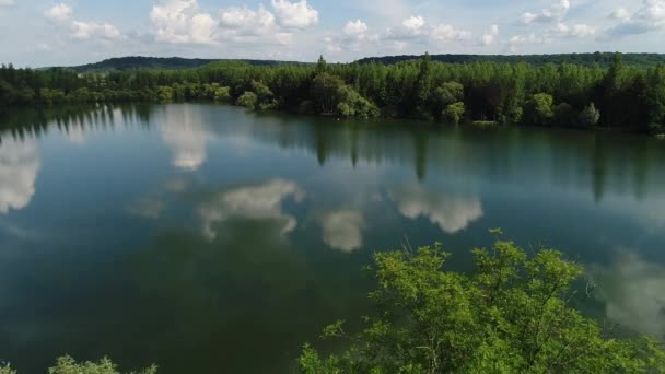 Αεροφωτογραφία Λίμνης Στη Γαλλία — Αρχείο Βίντεο