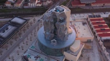 Modern mimari yapı, luma vakfı, kültürel alan, Arles, Fransa 