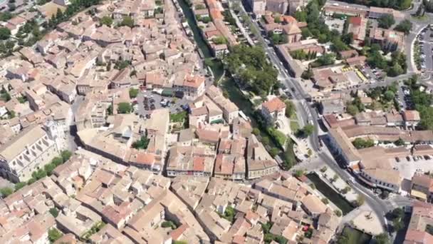 Sorgue rivier in de stad l 'isle-sur-la-sorgue Vaucluse Frankrijk luchtfoto grachten — Stockvideo