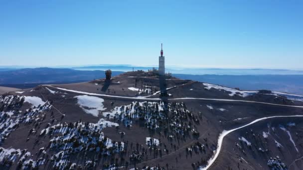 Snowy Mont Ventoux north side summit aerial sunny day Vaucluse Provence Francia — Video Stock