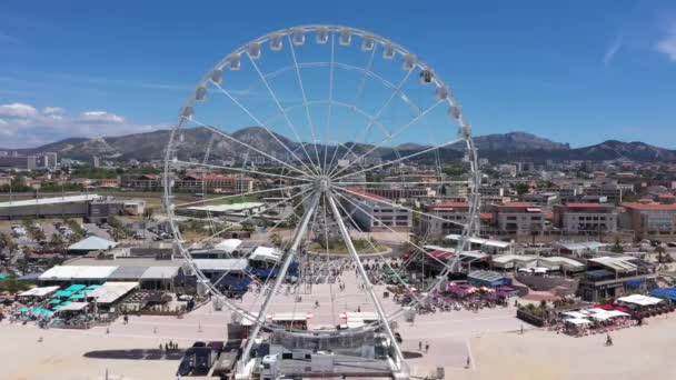 法国马赛游乐园的大车轮 — 图库视频影像