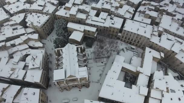 Luftaufnahme von Montpelier von oben verschneiter Tag seltener Winter kalter Tag Süden — Stockvideo