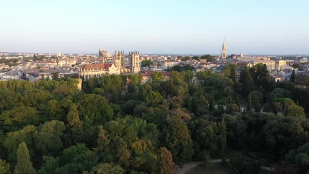 Del Jardín Botánico Catedral Plano Aéreo Montpellier Puesta Sol Francia — Vídeo de stock