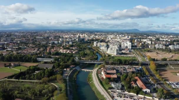 Montpellier Lez Ποταμού Εναέρια Θέα Λιμάνι Marianne Γειτονιά Σύγχρονη Γέφυρα — Αρχείο Βίντεο
