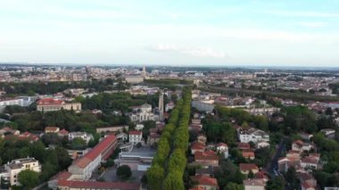 Montpellier les Arceaux Mahallesi Hava Çekimi Kilise Merkezi