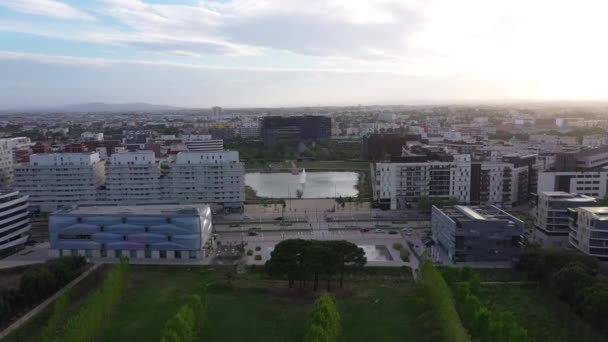 Stadsparken Port Marianne Distriktet Montpellier Antenn Sköt Träd Och Stadshus — Stockvideo