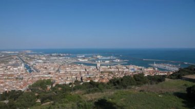 Mont Saint Clair 'den Sete geniş panoramik manzara Akdeniz ve liman limanı eski kanallar