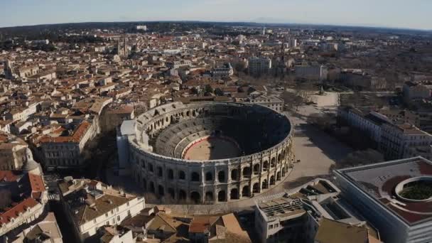 Flygfoto Runt Den Romerska Amfiteatern Arena Nimes Elliptiska Byggnad — Stockvideo