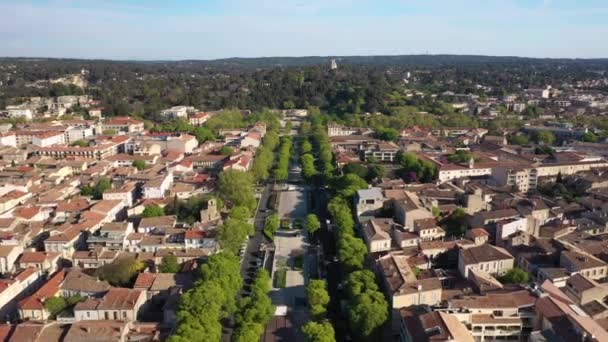 Flygdrönare Utsikt Över Avenue Jean Jaurs Nimes Gard Frankrike Våren — Stockvideo