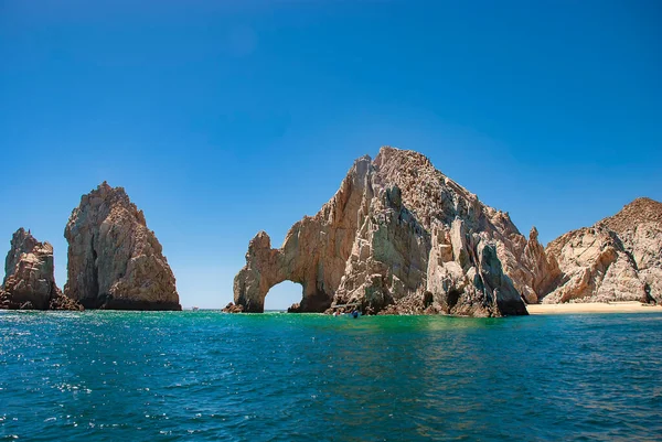 位于墨西哥下加利福尼亚半岛顶端的卡波圣卢卡斯拱门 — 图库照片