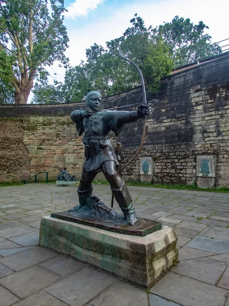 Estátua Robin Hood Fora Das Muralhas Castelo Nottingham Inglaterra — Fotografia de Stock