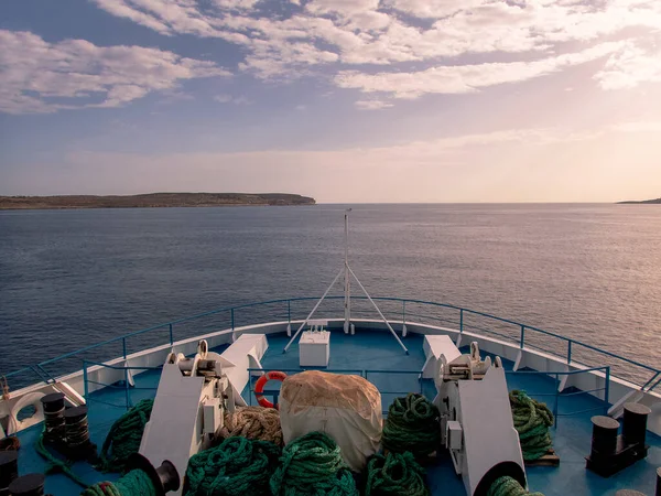 Ferry Running Malta Small Island Gozo — Stock Photo, Image