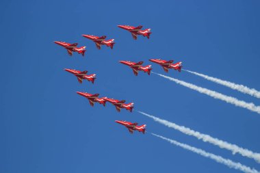 Kırmızı Oklar Kraliyet Hava Kuvvetleri Aerobatik Takımı
